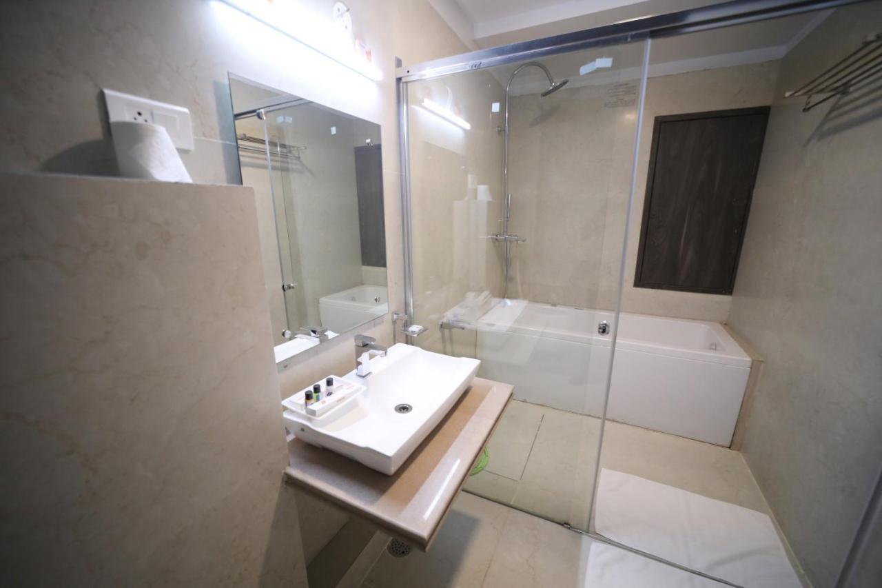 Hotel Panchsheel Ayodhya Dış mekan fotoğraf
